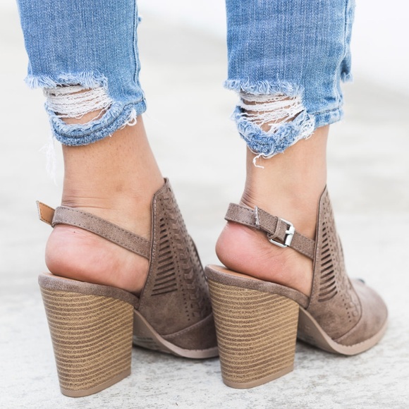 Taupe woven leatherette belted buckle bootie - Picture 3 of 7